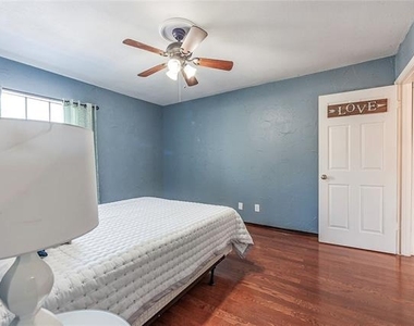 4748 Old Bent Tree Lane - Photo Thumbnail 20