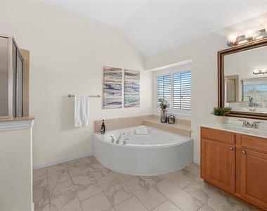 9720 Zembriski Drive - Photo Thumbnail 27