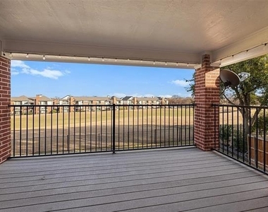 9720 Zembriski Drive - Photo Thumbnail 3