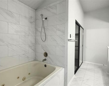 6310 Azalea Drive - Photo Thumbnail 11