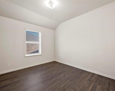 4620 Elderberry Street - Photo Thumbnail 11