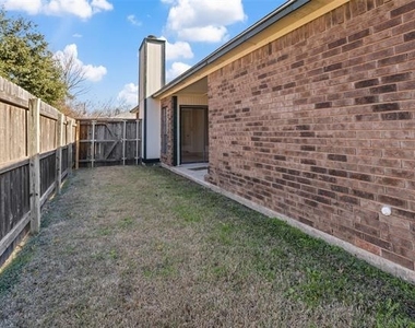 4313 Flamingo Way - Photo Thumbnail 31