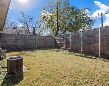 4313 Flamingo Way - Photo Thumbnail 32