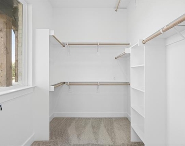 2057 Glenhollow Drive - Photo Thumbnail 27