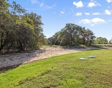 2057 Glenhollow Drive - Photo Thumbnail 35