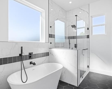 2057 Glenhollow Drive - Photo Thumbnail 24
