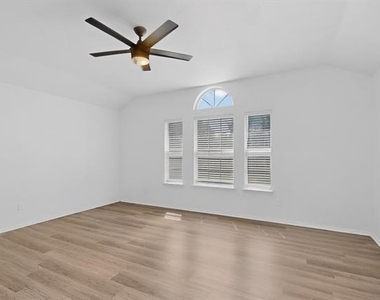 2302 Dana Drive - Photo Thumbnail 20