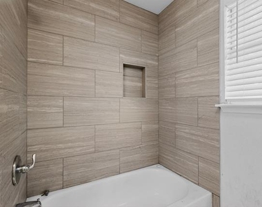 2302 Dana Drive - Photo Thumbnail 19