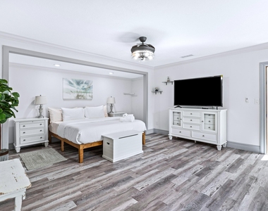 12151 Old Indiantown Road - Photo Thumbnail 43