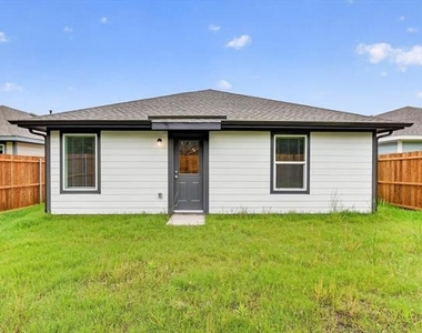 1413 Brook Lane - Photo Thumbnail 19
