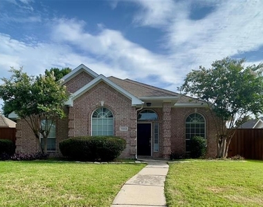 11002 Tree Shadow Lane - Photo Thumbnail 1