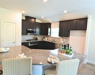 3708 Mason Drive - Photo Thumbnail 13