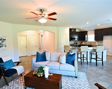 3708 Mason Drive - Photo Thumbnail 4
