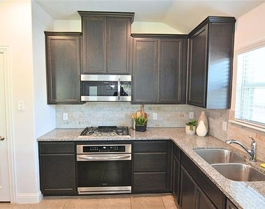3708 Mason Drive - Photo Thumbnail 11