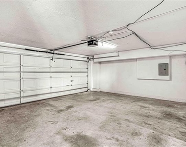 3327 Rosedale Avenue - Photo Thumbnail 19