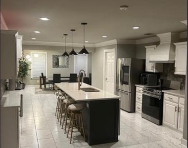 1409 Waterford Drive - Photo Thumbnail 13