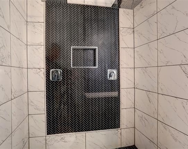 1409 Waterford Drive - Photo Thumbnail 19