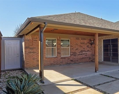 1409 Waterford Drive - Photo Thumbnail 37