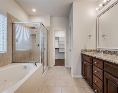 4512 Remuda Lane - Photo Thumbnail 6