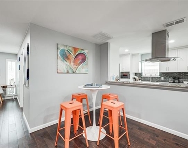 10040 Spokane Circle - Photo Thumbnail 13