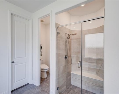 7597 Sanctuary Drive - Photo Thumbnail 24