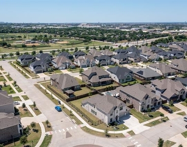 7597 Sanctuary Drive - Photo Thumbnail 39