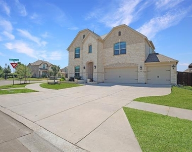 7597 Sanctuary Drive - Photo Thumbnail 1
