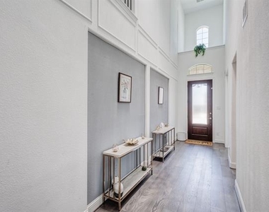 7597 Sanctuary Drive - Photo Thumbnail 7