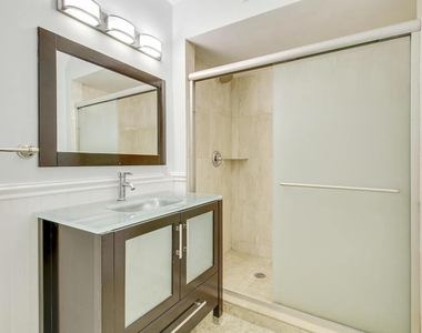 1310 Manor Drive - Photo Thumbnail 15