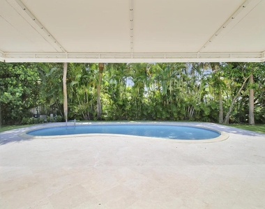 1310 Manor Drive - Photo Thumbnail 22