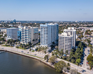 1551 N Flagler Drive - Photo Thumbnail 26
