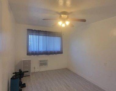 1845 Pembroke Road - Photo Thumbnail 7