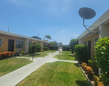 1845 Pembroke Road - Photo Thumbnail 2