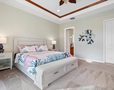 72 Waterway Road - Photo Thumbnail 16