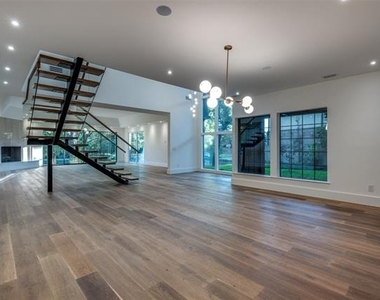 12002 Timberlake Court - Photo Thumbnail 3
