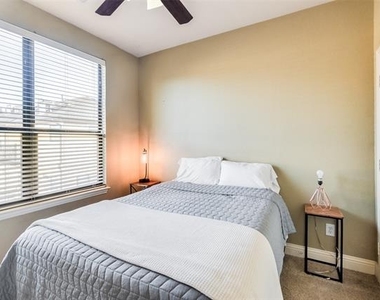 5709 Lunsford Road - Photo Thumbnail 20