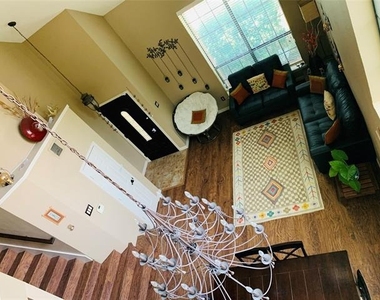 1848 Sonnet Drive - Photo Thumbnail 2