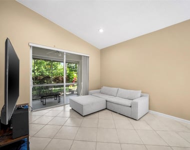 5021 S La Sedona Circle - Photo Thumbnail 7