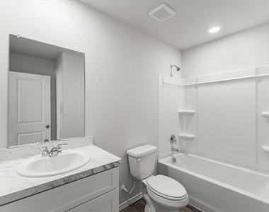293 Victory Drive - Photo Thumbnail 14