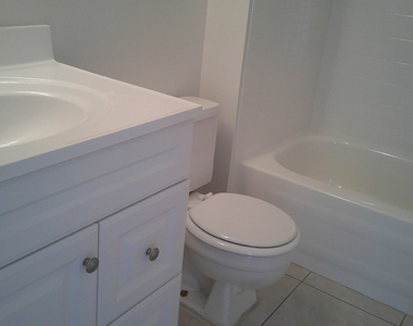 1350 Se La Haven Court - Photo Thumbnail 9