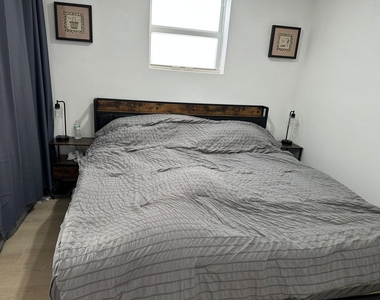 817 Tyler Street - Photo Thumbnail 9