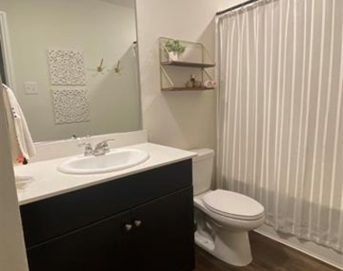 408 Westpark Drive - Photo Thumbnail 4