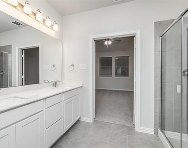 1820 Briar Rose Drive - Photo Thumbnail 27