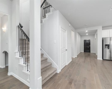 1820 Briar Rose Drive - Photo Thumbnail 30