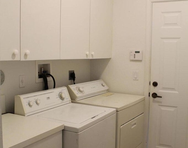 1804 Sw Jamesport Drive - Photo Thumbnail 31