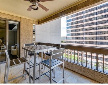 5909 Luther Lane - Photo Thumbnail 15