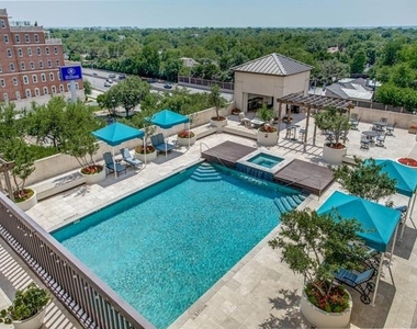 5909 Luther Lane - Photo Thumbnail 16