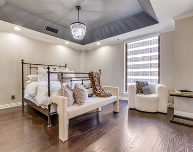 5909 Luther Lane - Photo Thumbnail 9