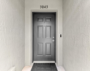 3043 Grandiflora Drive - Photo Thumbnail 3