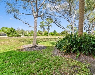 3043 Grandiflora Drive - Photo Thumbnail 32